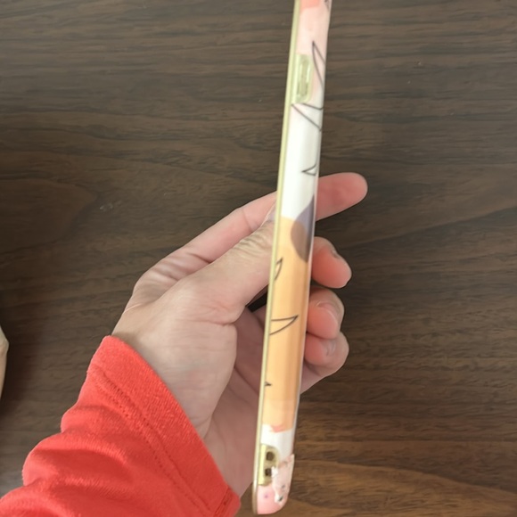 🪷 5/$10 🪷 IPhone 8 Plus case in great condition - Picture 3 of 4